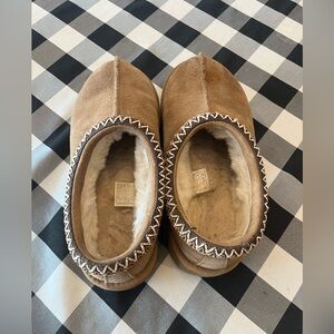 Ugg Tasman Slippers